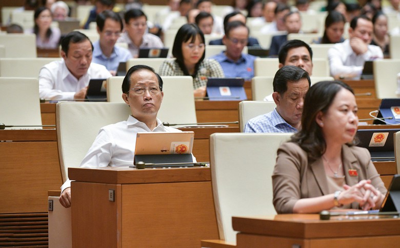 Bộ trưởng Nguyễn Ch&iacute; Dũng l&yacute; giải v&igrave; sao doanh nghiệp kh&oacute; khăn nhưng ngại đi vay - Ảnh 3.