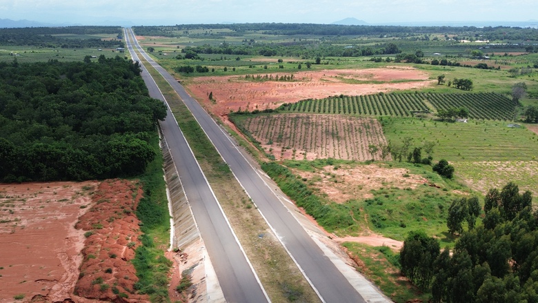 Gỡ vướng dự &aacute;n đường ven biển ngh&igrave;n tỷ ở B&igrave;nh Thuận - Ảnh 2.