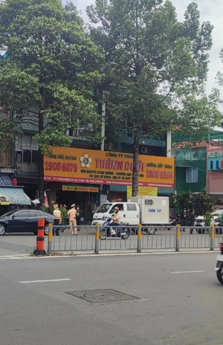 Khởi tố, bắt giam ph&oacute; gi&aacute;m đốc C&ocirc;ng ty Th&agrave;nh Bưởi, con trai chủ h&atilde;ng xe - Ảnh 2.