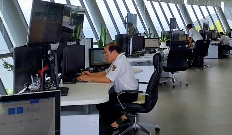 Ph&ograve;ng gi&aacute;m s&aacute;t, điều phối giao th&ocirc;ng h&agrave;ng hải tại Trung t&acirc;m VTS Vũng T&agrave;u