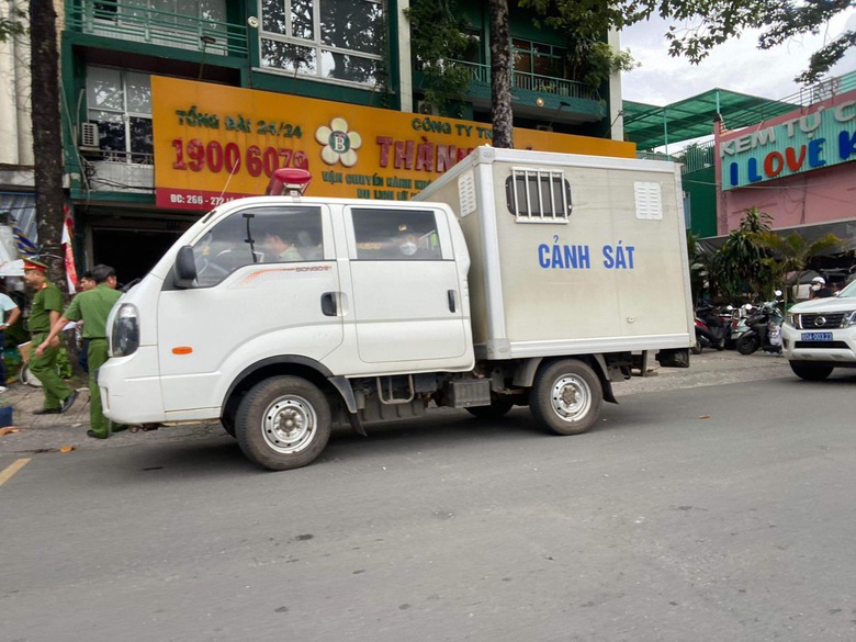 Kh&aacute;m x&eacute;t trụ sở nh&agrave; xe Th&agrave;nh Bưởi ở TP.HCM - Ảnh 2.