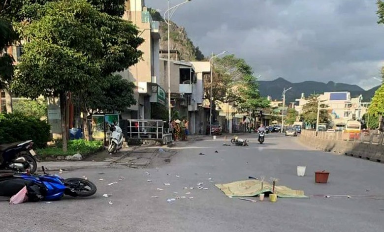 Hiện trường vụ tai nạn khiến nam t&agrave;i xế tử vong.