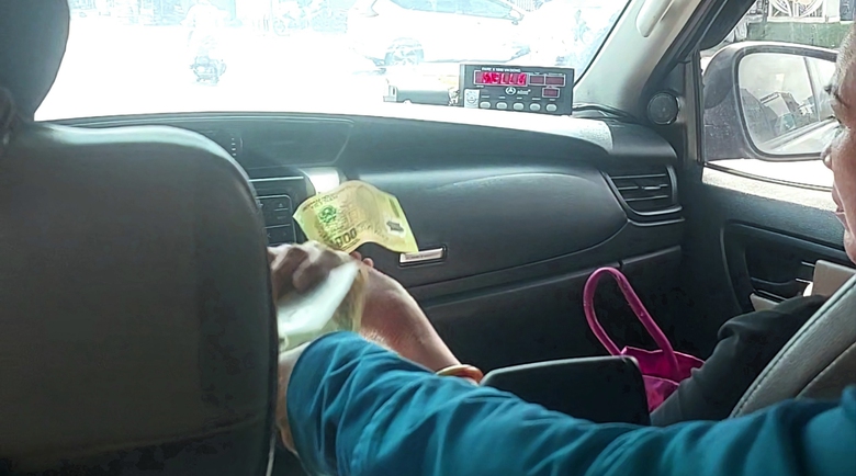 Taxi tr&aacute; h&igrave;nh lộng h&agrave;nh tuyến Đ&agrave; Nẵng - Quảng Nam - Ảnh 1.