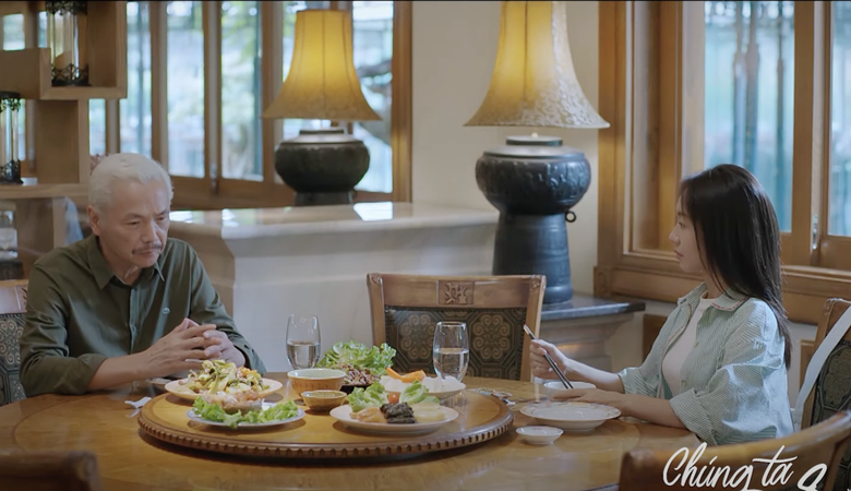 Ông Quảng tiết lộ cho con gái biết những sự thật không hay về Lâm. Ông Quảng tiết lộ cho con gái biết những sự thật không hay về Lâm.