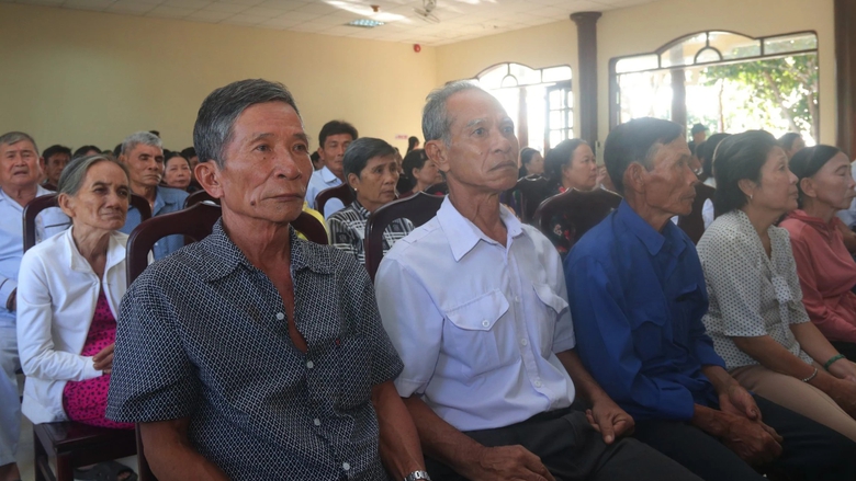 Ph&oacute; chủ tịch nước: Ph&aacute;t huy hơn nữa tinh thần tương th&acirc;n, tương &aacute;i - Ảnh 3.