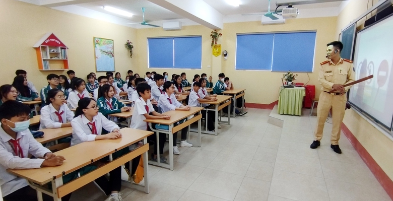 Cổng trường an to&agrave;n giao th&ocirc;ng m&ocirc; h&igrave;nh nhỏ, &yacute; nghĩa lớn ở Y&ecirc;n B&aacute;i   - Ảnh 3.
