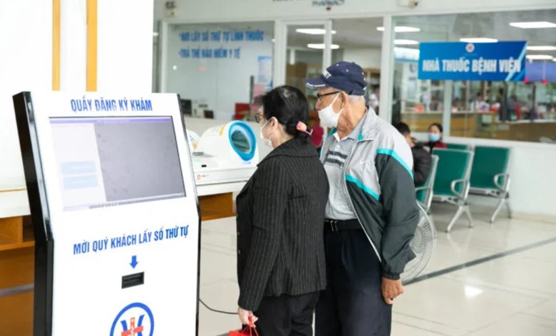 Ngành Y tế "thay da, đổi thịt" nhờ chuyển đổi số - Ảnh 1. Ngành Y tế "thay da, đổi thịt" nhờ chuyển đổi số - Ảnh 1.