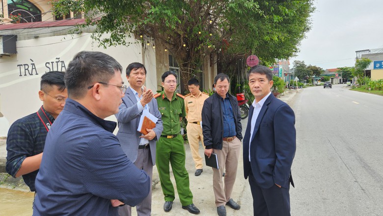 X&atilde; huyện l&agrave;m thực chất, kh&ocirc;ng để Nghị quyết chống lấn chiếm h&agrave;nh lang "chết yểu" - Ảnh 3.