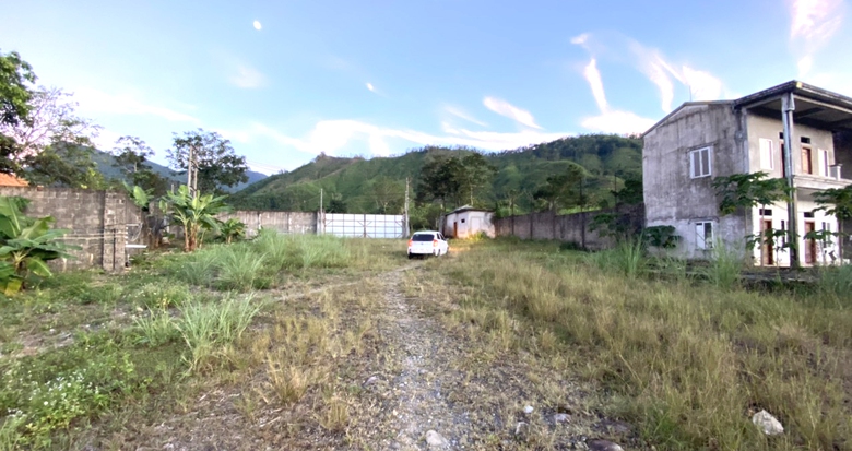 Quảng Ninh: L&atilde;ng ph&iacute; điểm xuất h&agrave;ng th&agrave;nh b&atilde;i hoang v&ugrave;ng bi&ecirc;n - Ảnh 2.