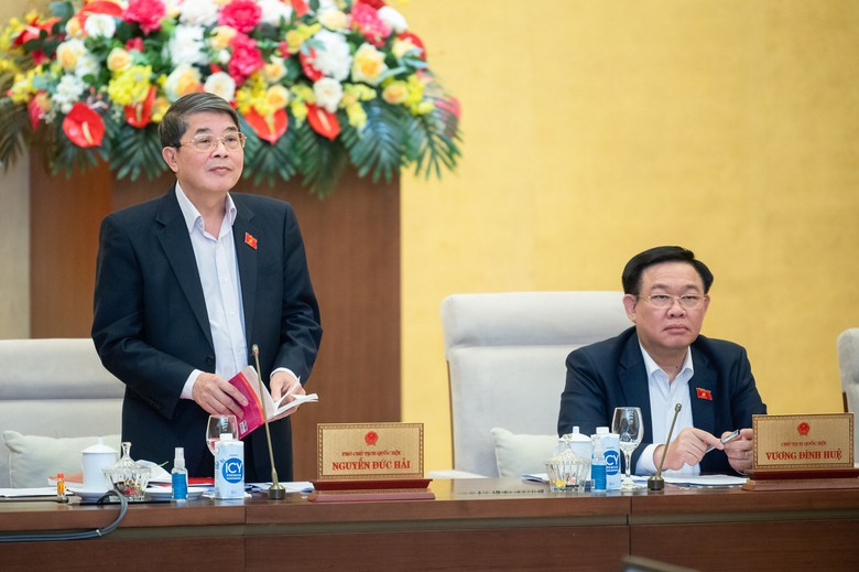 Nhiều ĐBQH ủng hộ gia hạn thu hồi đất, tái định cư dự án sân bay Long Thành - Ảnh 3. Nhiều ĐBQH ủng hộ gia hạn thu hồi đất, tái định cư dự án sân bay Long Thành - Ảnh 3.