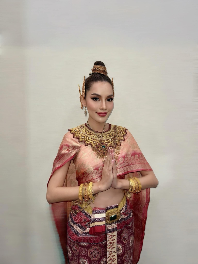 Lê Hoàng Phương khiến fan Thái "phát sốt" vì khả năng trình diễn bikini - Ảnh 1. Lê Hoàng Phương khiến fan Thái "phát sốt" vì khả năng trình diễn bikini - Ảnh 1.