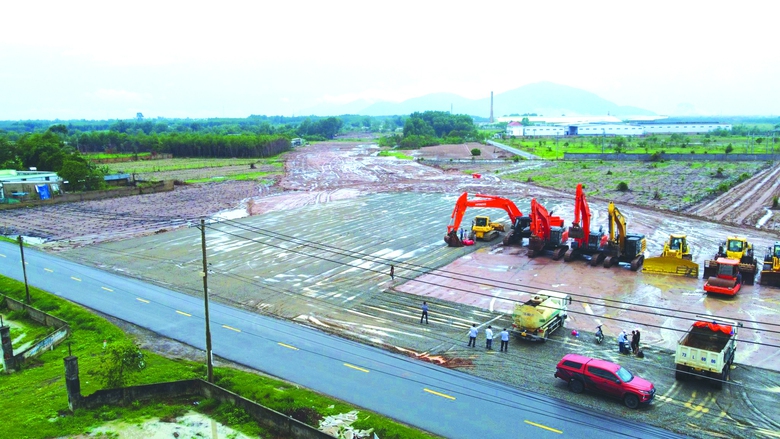 B&iacute; quyết giao nhanh mặt bằng l&agrave;m cao tốc qua Vũng T&agrave;u - Ảnh 3.