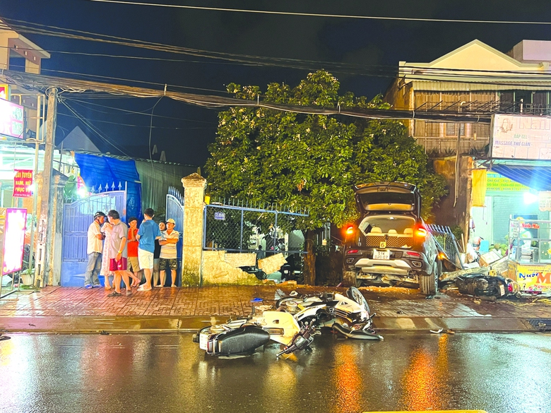 Nỗi đau người phụ nữ mất chồng v&agrave; con g&aacute;i v&igrave; tai nạn - Ảnh 3.
