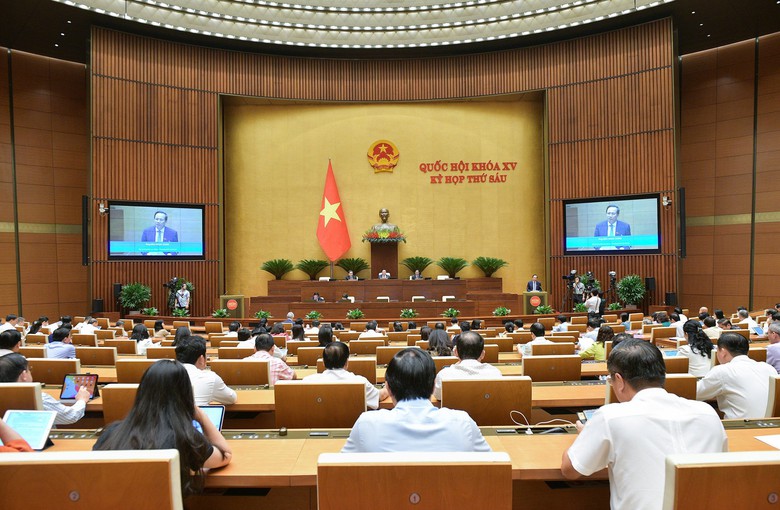 Nhiều &yacute; kiến tr&aacute;i chiều về hai phương &aacute;n r&uacute;t bảo hiểm x&atilde; hội một lần  - Ảnh 3.