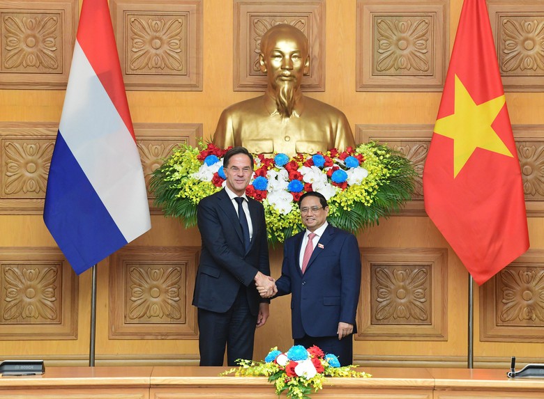 Toàn cảnh lễ đón Thủ tướng Hà Lan Mark Rutte - Ảnh 7. Toàn cảnh lễ đón Thủ tướng Hà Lan Mark Rutte - Ảnh 7.