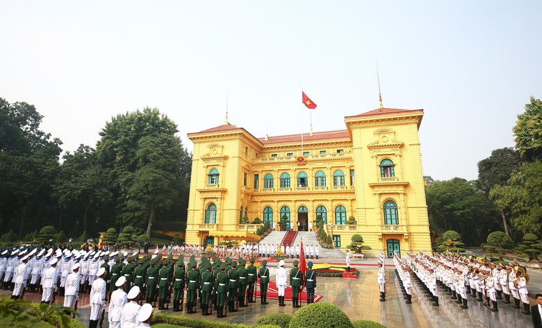 Toàn cảnh lễ đón Thủ tướng Hà Lan Mark Rutte - Ảnh 2. Toàn cảnh lễ đón Thủ tướng Hà Lan Mark Rutte - Ảnh 2.