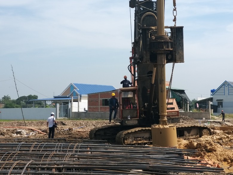 Ba g&oacute;i thầu đường V&agrave;nh đai 3 qua Long An thi c&ocirc;ng rầm rộ - Ảnh 1.