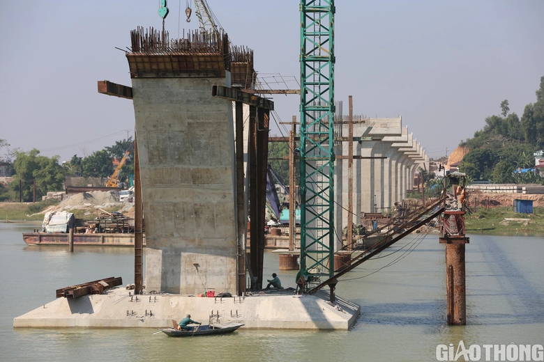 Thi c&ocirc;ng c&acirc;y cầu d&agrave;i nhất tr&ecirc;n s&ocirc;ng M&atilde; - Ảnh 4.