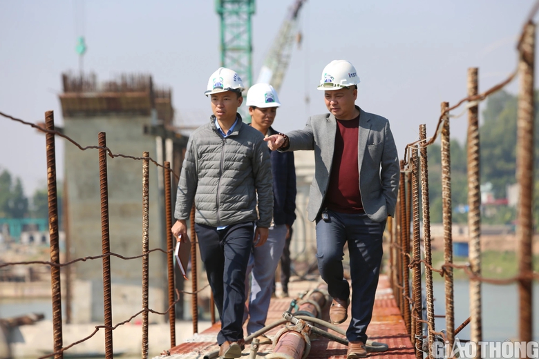 Thi c&ocirc;ng c&acirc;y cầu d&agrave;i nhất tr&ecirc;n s&ocirc;ng M&atilde; - Ảnh 10.