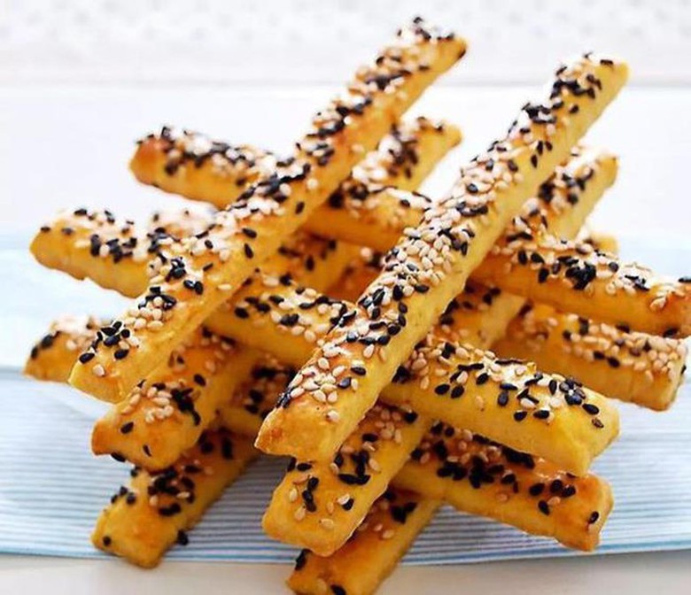 Loại củ mệnh danh &ldquo;trường thọ&rdquo;, l&agrave; nguy&ecirc;n liệu của c&aacute;c m&oacute;n ăn vặt m&ugrave;a đ&ocirc;ng - Ảnh 4.