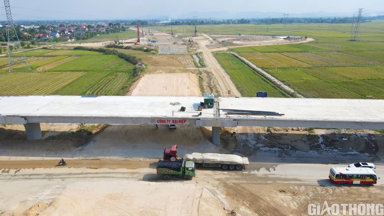 R&uacute;t kinh nghiệm l&agrave;m cao tốc giai đoạn 1 để vận dụng trong thi c&ocirc;ng giai đoạn 2 - Ảnh 3.