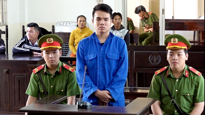 Ch&aacute;u giết cậu ruột chỉ v&igrave; cơm cho ch&oacute; ăn hết rồi! - Ảnh 1.