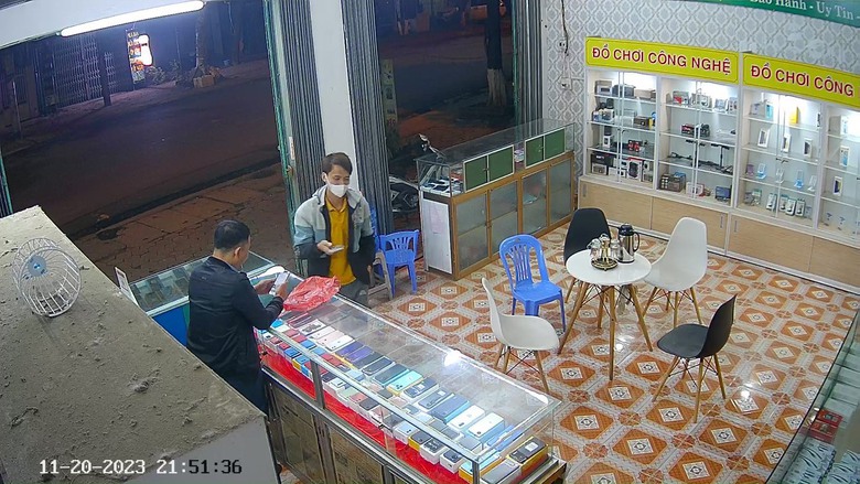 Lai Ch&acirc;u: Bắt giữ đối tượng Cướp giật t&agrave;i sản sau 18 giờ g&acirc;y &aacute;n - Ảnh 2.