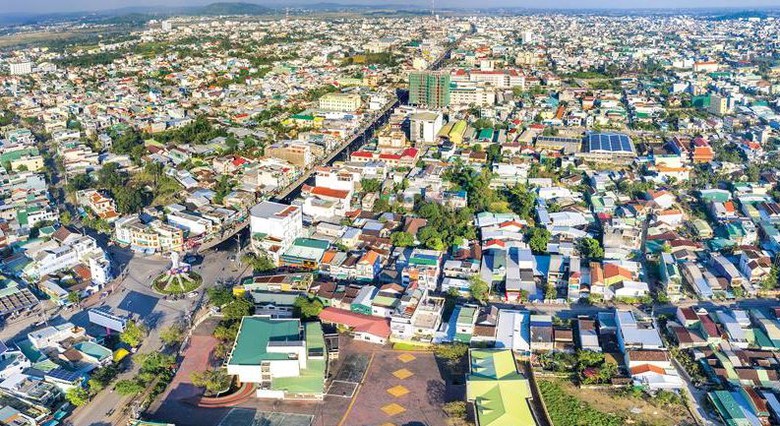 Quy hoạch Quảng Ng&atilde;i tầm nh&igrave;n đến 2050 c&oacute; những c&ocirc;ng tr&igrave;nh giao th&ocirc;ng trọng điểm n&agrave;o? - Ảnh 1.