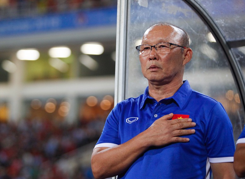 Đội b&oacute;ng V-League bất ngờ k&yacute; hợp đồng với HLV Park Hang-seo  - Ảnh 1.