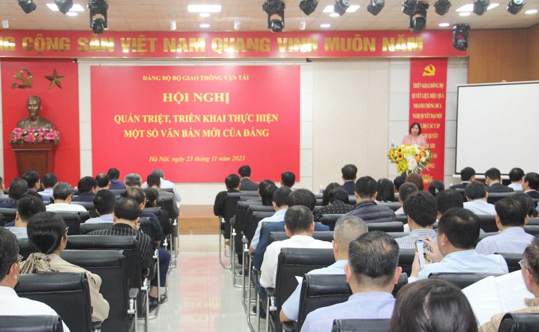 Đảng ủy Bộ GTVT qu&aacute;n triệt văn bản mới của Đảng - Ảnh 2.