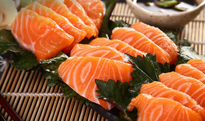 Vì sao gỏi cá, bún ốc lại nên ăn cùng lá tía tô? - Ảnh 3. Vì sao gỏi cá, bún ốc lại nên ăn cùng lá tía tô? - Ảnh 3.