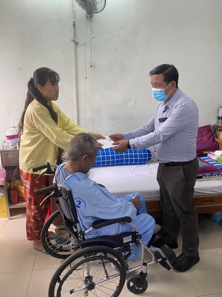Kh&aacute;nh Ho&agrave;: G&oacute;p phần xoa dịu nỗi đau nạn nh&acirc;n tai nạn giao th&ocirc;ng - Ảnh 4.