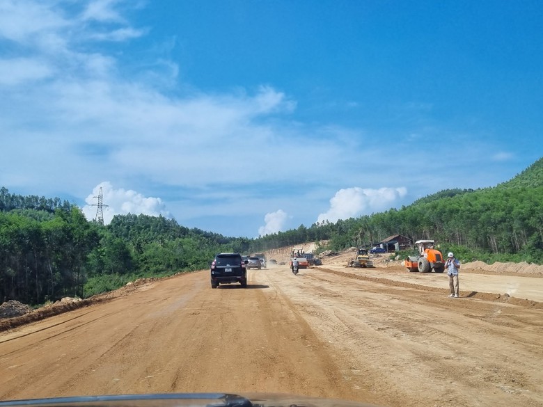 B&igrave;nh Định đề nghị bổ sung th&ecirc;m hơn 385,4 tỷ đồng để GPMB v&agrave; TĐC cao tốc Bắc - Nam - Ảnh 1.