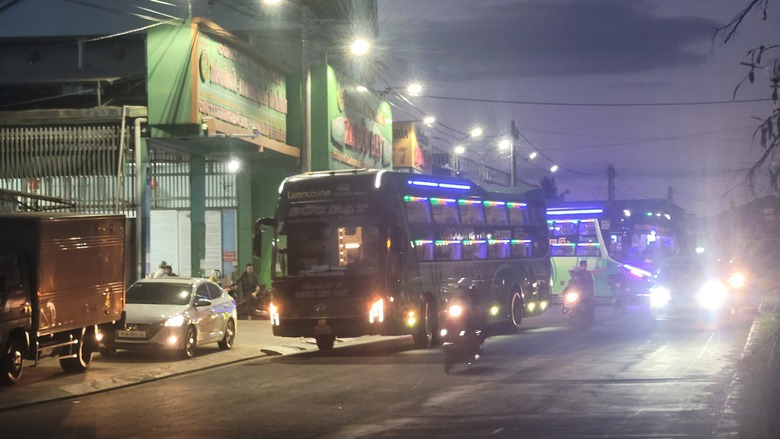 Nh&agrave; xe Đức Đạt Gia Lai dừng hoạt động "bến c&oacute;c" - Ảnh 4.