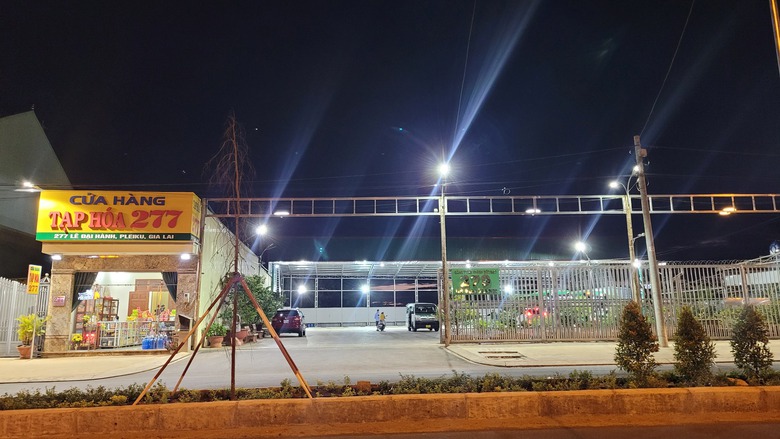 Thanh tra Sở GTVT Gia Lai l&agrave;m việc với doanh nghiệp lập bến c&oacute;c - Ảnh 1.