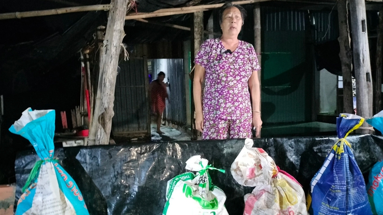 Trắng đêm không ngủ lo ‘chạy’ triều cường ở Bạc Liêu - Ảnh 2. Trắng đêm không ngủ lo ‘chạy’ triều cường ở Bạc Liêu - Ảnh 2.