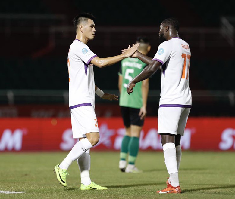 Cúp Quốc gia: Tiến Linh tỏa sáng, Bình Dương chật vật hạ TP.HCM - Ảnh 1. Cúp Quốc gia: Tiến Linh tỏa sáng, Bình Dương chật vật hạ TP.HCM - Ảnh 1.