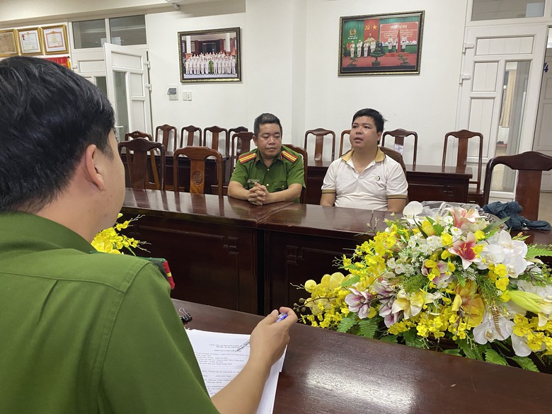 Mẫu thuẫn l&uacute;c trả tiền, người đ&agrave;n &ocirc;ng ở Huế đ&acirc;m chết bạn nhậu rồi bỏ trốn v&agrave;o Đ&agrave; Nẵng - Ảnh 1.