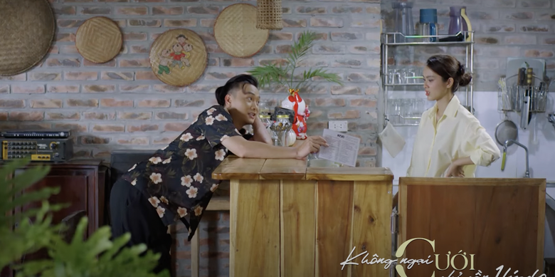 Đ&ocirc;ng quyết t&aacute;n tỉnh Huyền d&ugrave; cho em trai c&ocirc; phản đối.