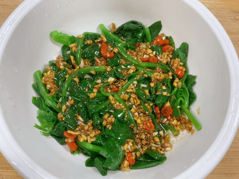 Loại rau selen gấp 30 lần h&agrave;nh t&acirc;y, ăn thường xuy&ecirc;n quanh năm &iacute;t ốm đau, trộn salad nh&igrave;n l&agrave; muốn ăn - Ảnh 8.