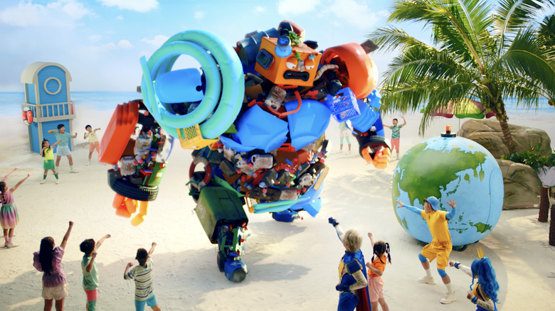 Cuộc chiến cam go của biệt đội SuSu-Hero hợp lực c&ugrave;ng c&aacute;c bạn nhỏ chống lại qu&aacute;i vật r&aacute;c l&agrave; ph&acirc;n cảnh được kh&aacute;n giả nh&iacute; y&ecirc;u th&iacute;ch.