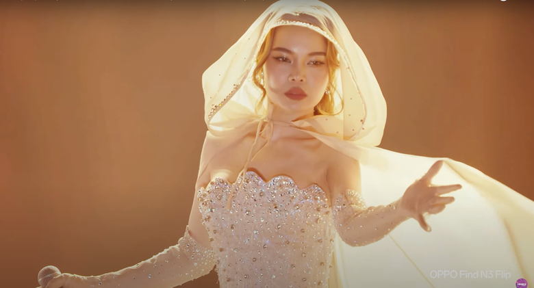 M&atilde;n nh&atilde;n m&agrave;n tung v&aacute;y, uốn lượn, thả vocal của chị đẹp trong Chị đẹp đạp gi&oacute; rẽ s&oacute;ng 2023  - Ảnh 5.