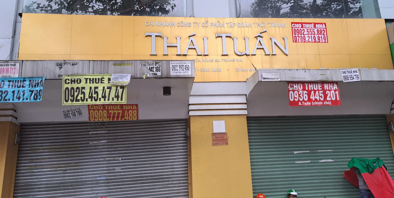 Kinh doanh ế ẩm cửa h&agrave;ng thời trang đua nhau trả mặt bằng  - Ảnh 6.