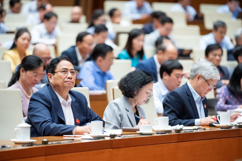 Ph&oacute; thủ tướng: Ph&acirc;n cấp ph&acirc;n quyền kh&ocirc;ng kh&eacute;o, c&oacute; thể mất c&aacute;n bộ - Ảnh 4.