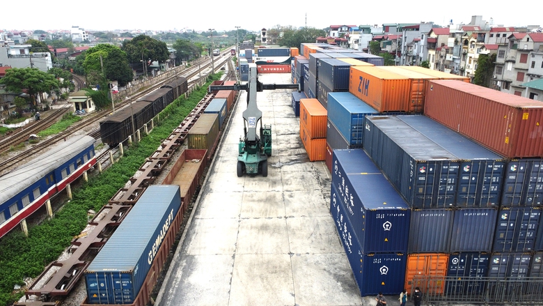 Đưa cửa khẩu đường sắt v&agrave;o s&acirc;u nội địa - Ảnh 2.