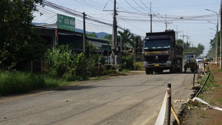 Tăng tốc bồi thường giải ph&oacute;ng mặt bằng để thi c&ocirc;ng đoạn cuối tuyến đường tỉnh 763 - Ảnh 1.