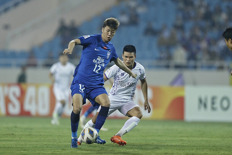 Ng&ocirc;i sao "đến muộn" của tuyển Việt Nam b&aacute;o tin cực vui cho HLV Troussier - Ảnh 1.