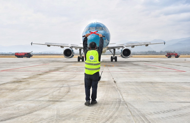 S&acirc;n bay Điện Bi&ecirc;n đ&oacute;n m&aacute;y bay cỡ lớn đầu ti&ecirc;n trong lịch sử  - Ảnh 9.