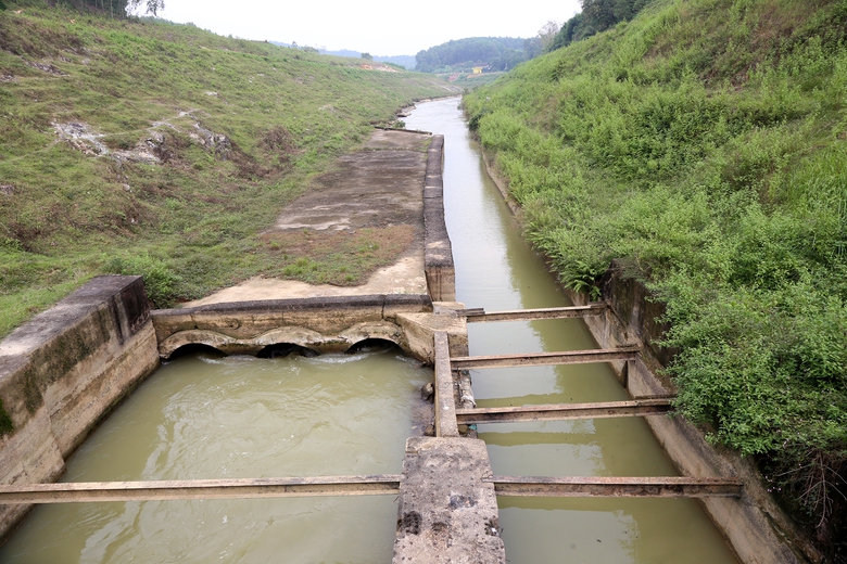 Nỗi đau sập cống Hiệp H&ograve;a v&agrave; lời hứa chưa th&agrave;nh - Ảnh 1.