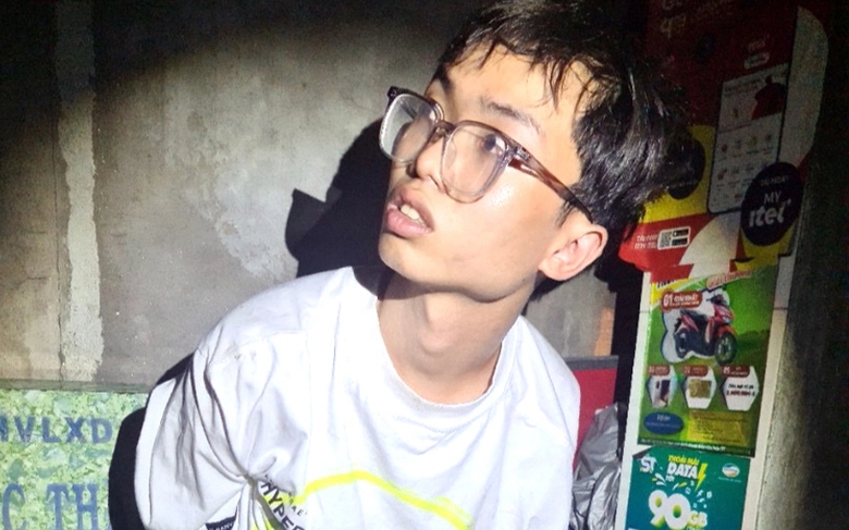 H&agrave;nh tr&igrave;nh của hai nghi phạm cướp tiệm v&agrave;ng rồi bỏ trốn ở Tr&agrave; Vinh - Ảnh 1.